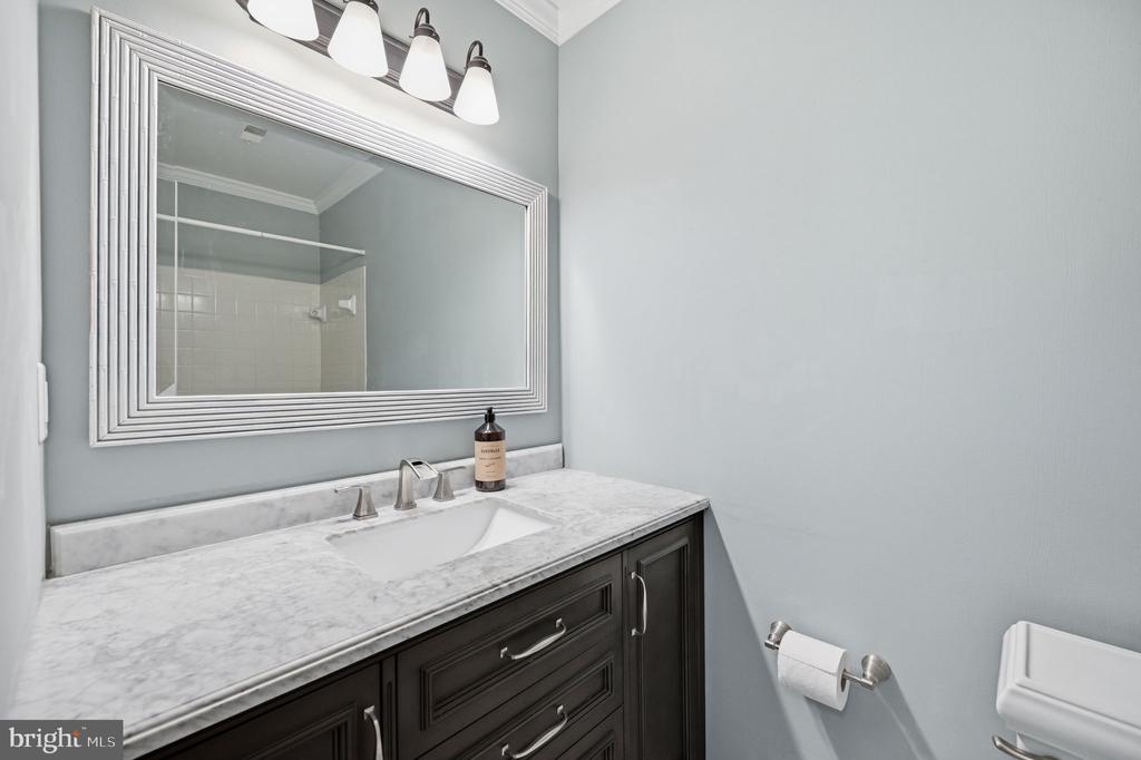 2324 HARLEYFORD COURT