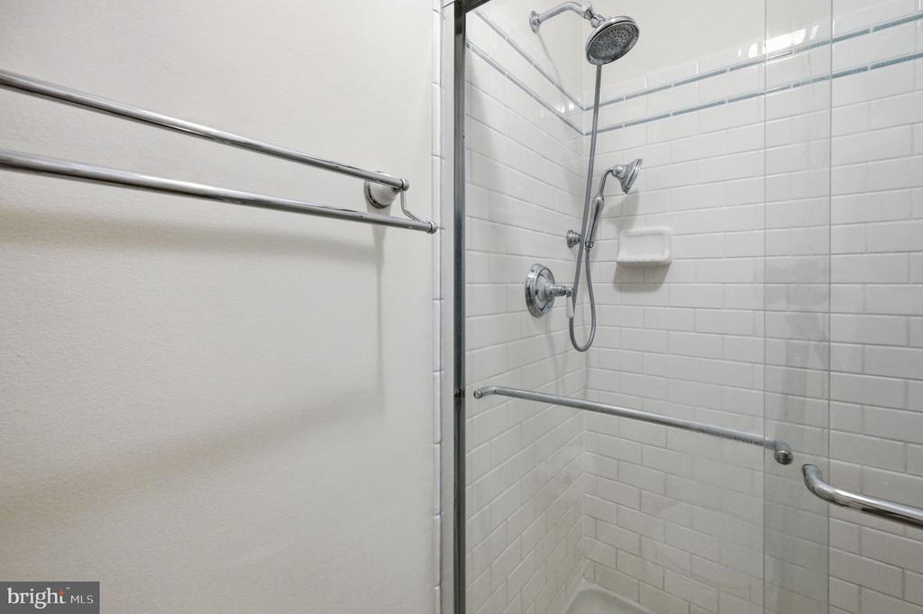 2324 HARLEYFORD COURT