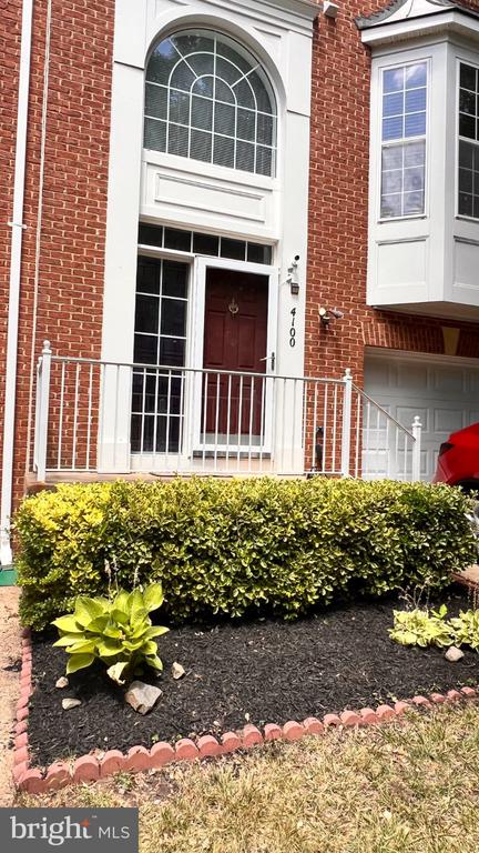 4100 FLOWER BOX COURT