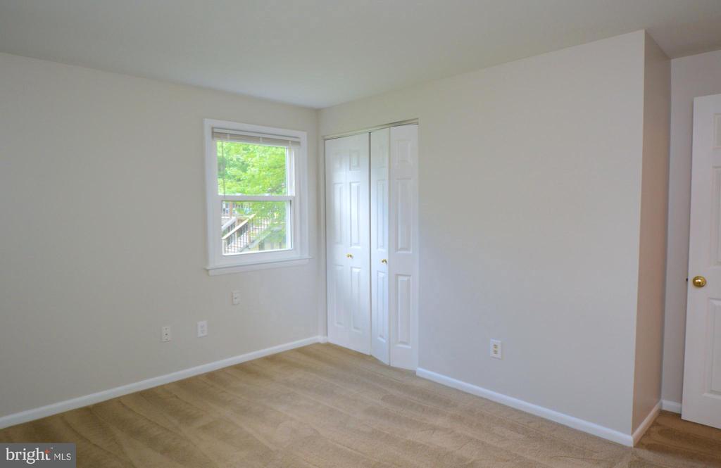 6411 WHIPPANY WAY