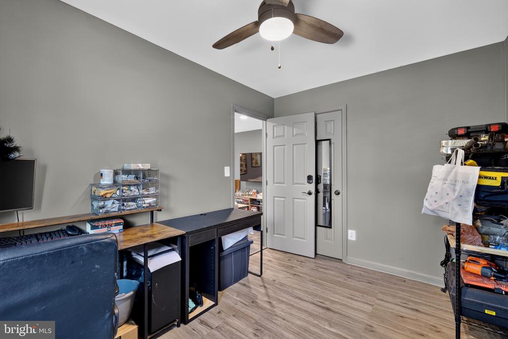 2914 KINGS CHAPEL ROAD Unit: 8