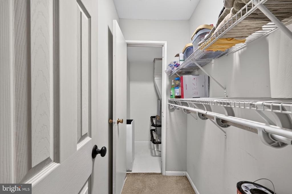 2914 KINGS CHAPEL ROAD Unit: 8