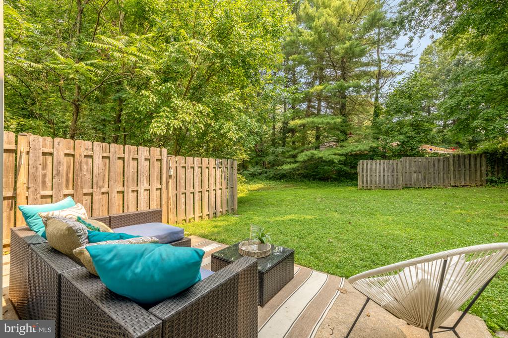 10201 FAIRE COMMONS COURT
