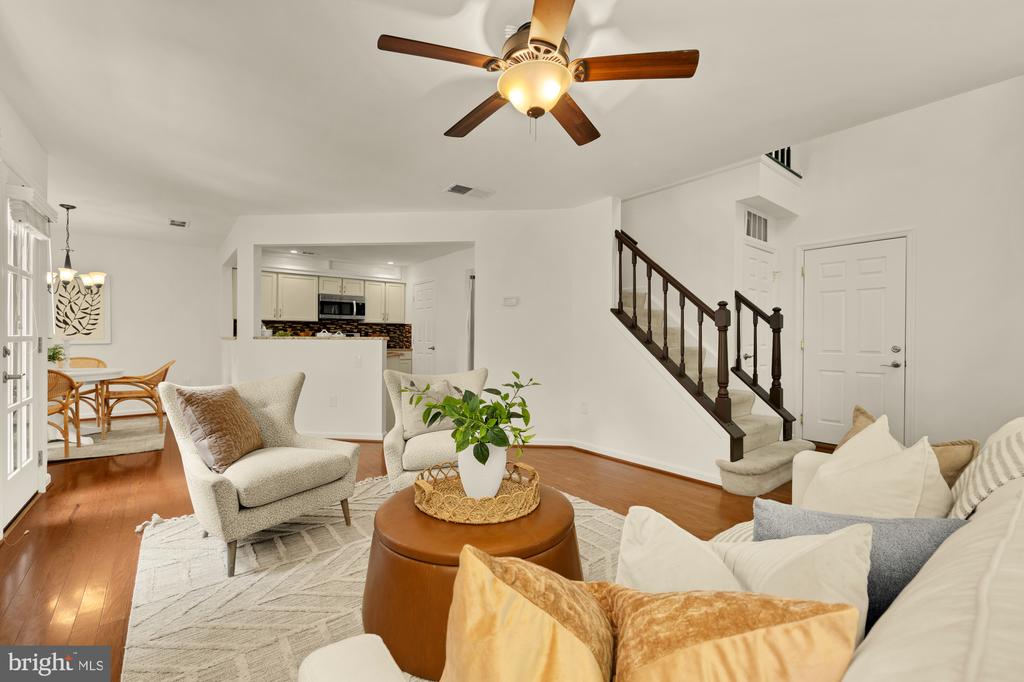 10201 FAIRE COMMONS COURT