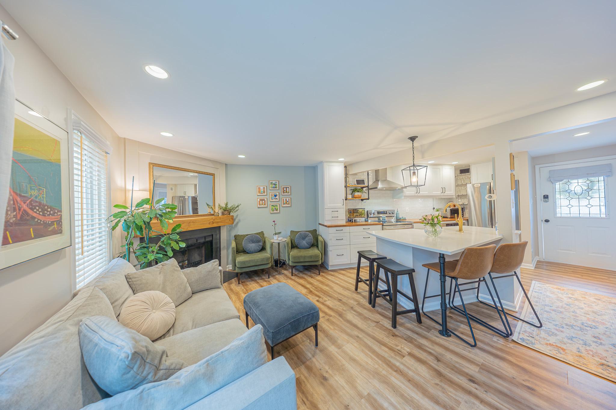 11287 SILENTWOOD LANE