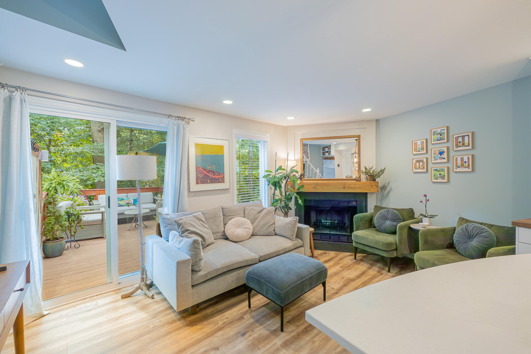 11287 SILENTWOOD LANE