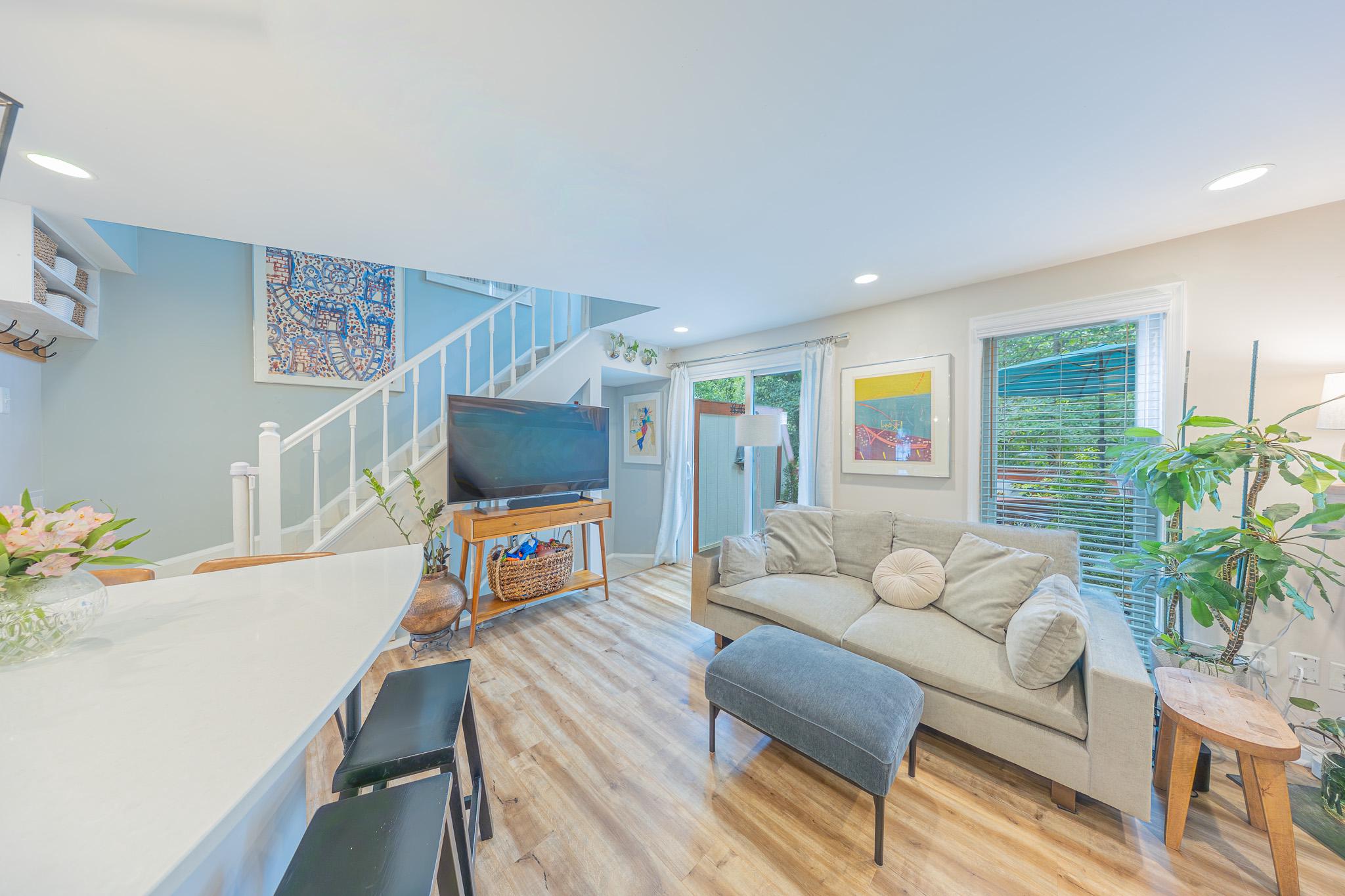 11287 SILENTWOOD LANE