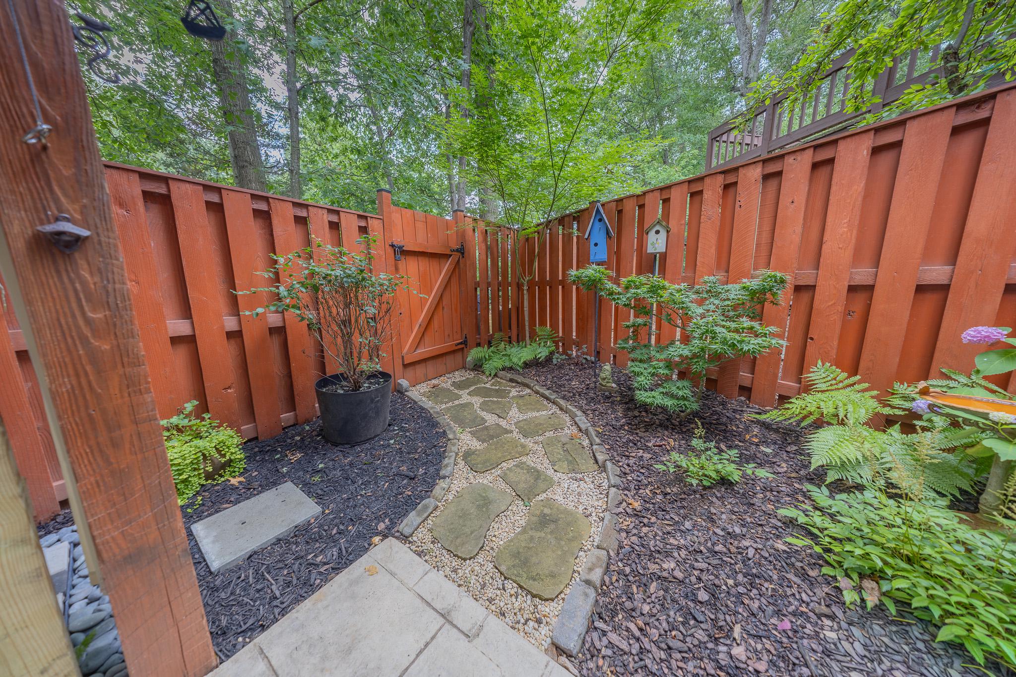 11287 SILENTWOOD LANE
