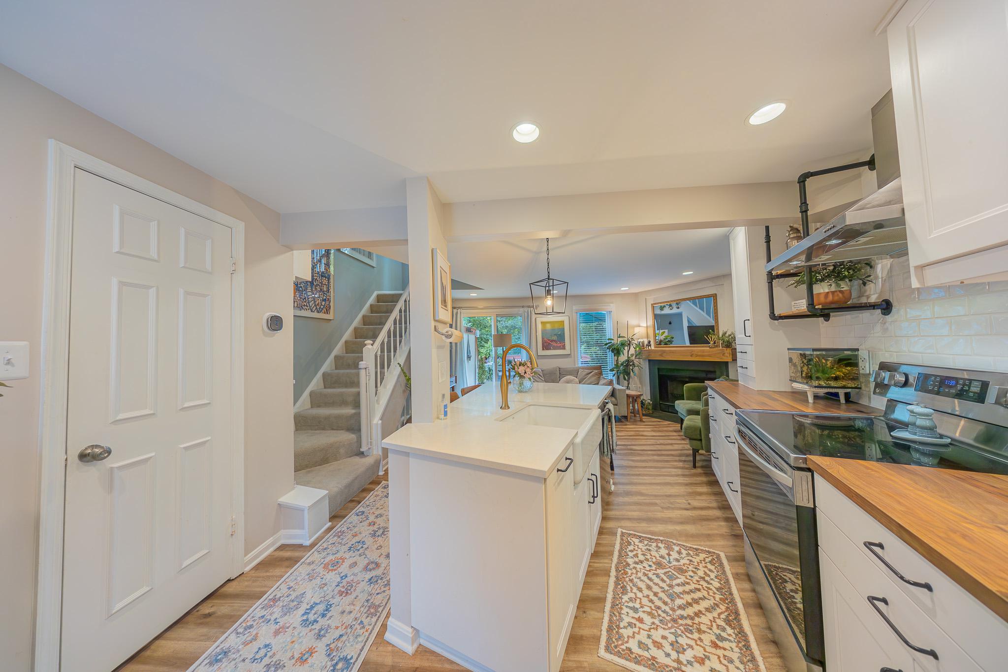 11287 SILENTWOOD LANE