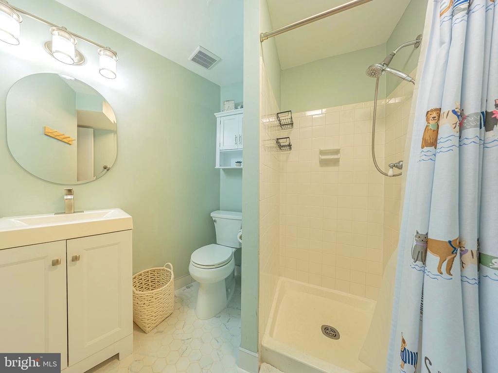 11287 SILENTWOOD LANE
