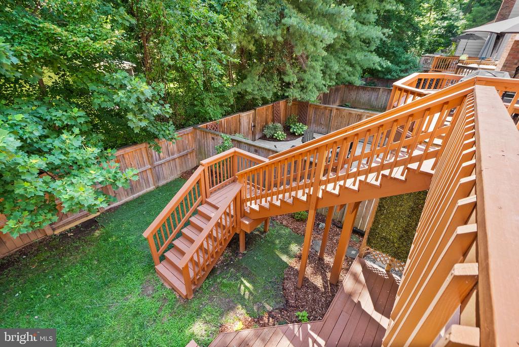 4619 LUXBERRY DRIVE