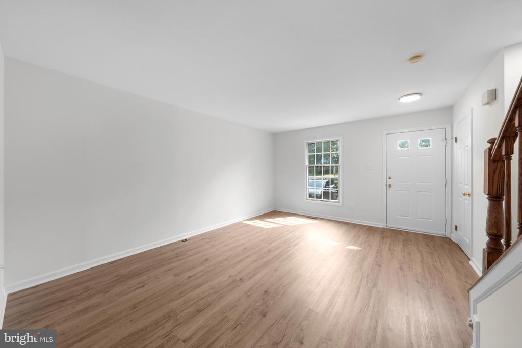 6528 SKYLEMAR TRAIL