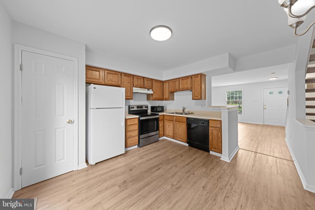 6528 SKYLEMAR TRAIL