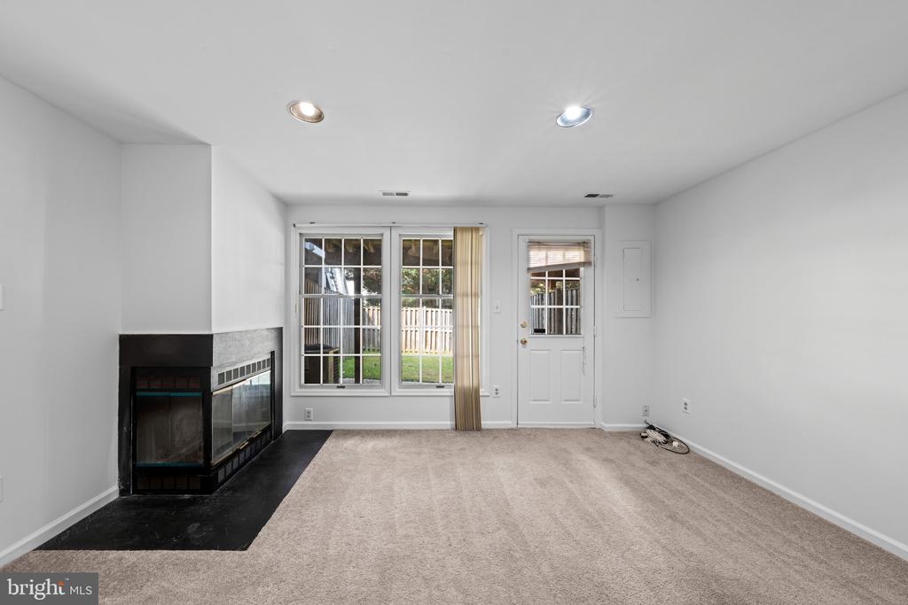 6528 SKYLEMAR TRAIL