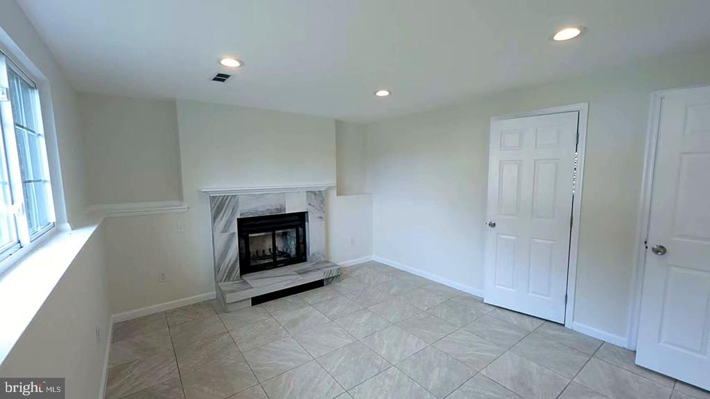 2929 ASHDOWN FOREST DRIVE