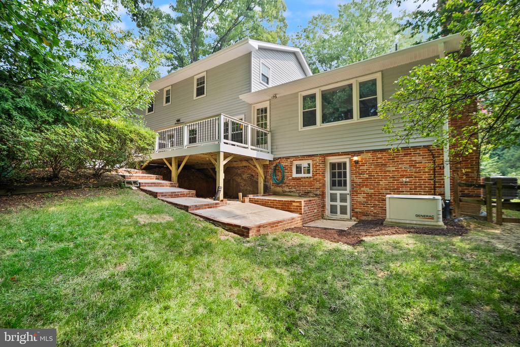 8104 CHIVALRY ROAD