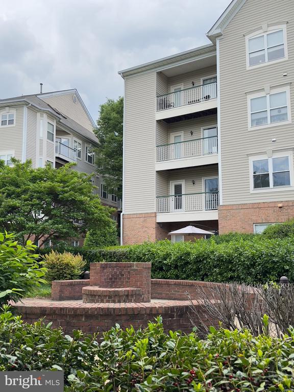 6553 GRANGE LANE Unit: 203
