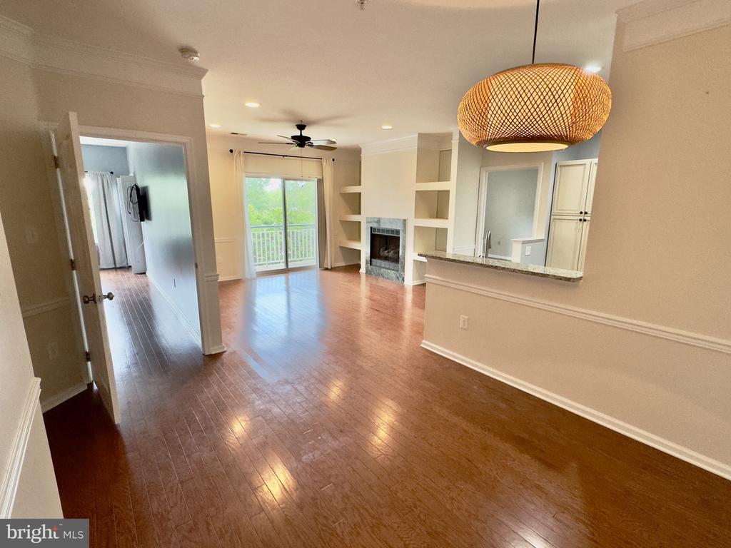 6553 GRANGE LANE Unit: 203