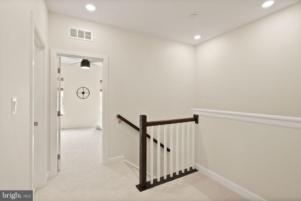 9345 LEMON MINT COURT