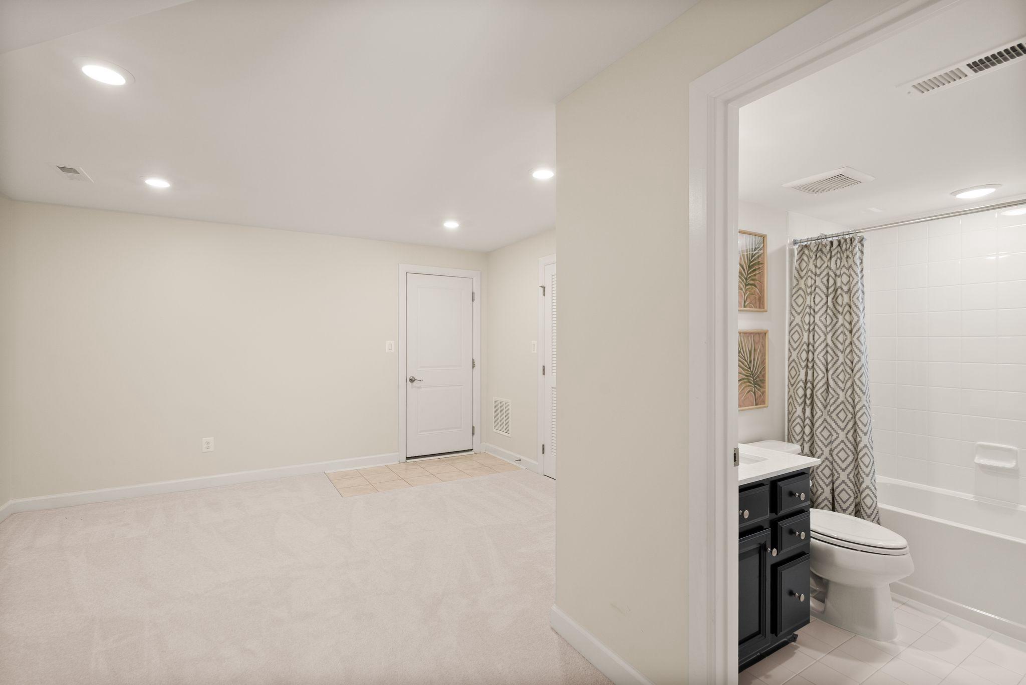 9345 LEMON MINT COURT
