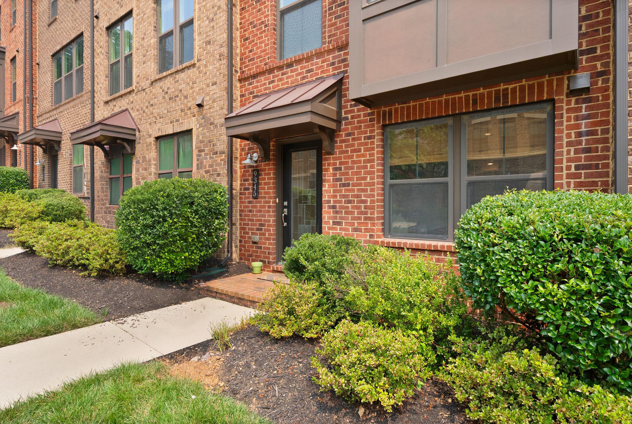 9345 LEMON MINT COURT