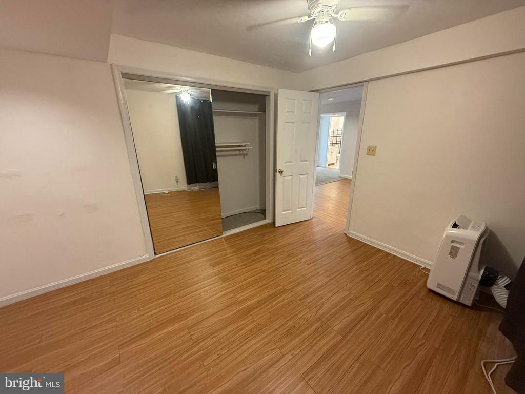 2218 CENTRAL AVENUE Unit: BASEMENT
