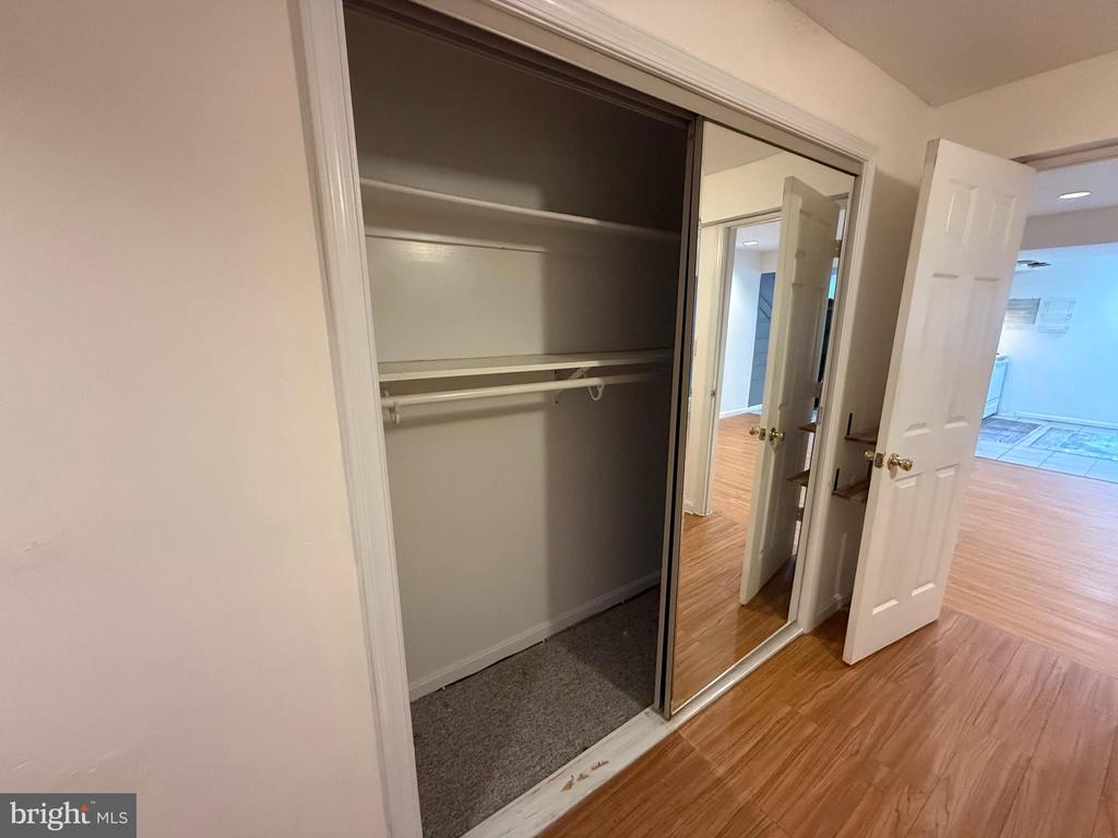 2218 CENTRAL AVENUE Unit: BASEMENT