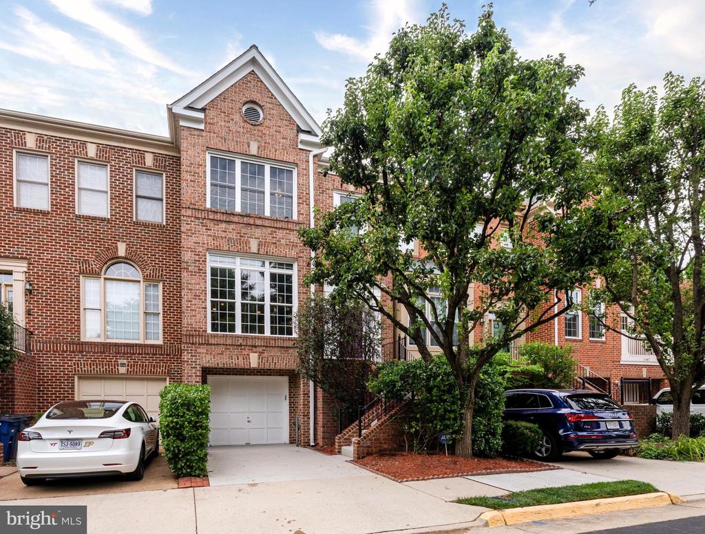8171 BOSS STREET