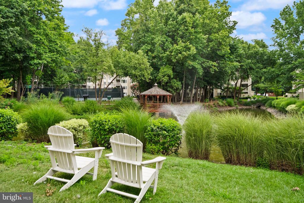 12205 FAIRFIELD HOUSE DRIVE Unit: 604B