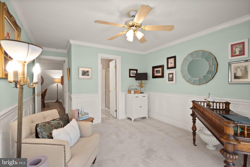 12205 FAIRFIELD HOUSE DRIVE Unit: 604B