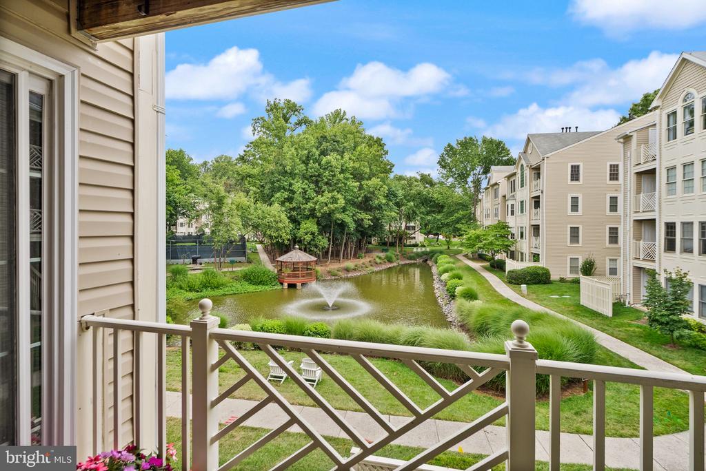 12205 FAIRFIELD HOUSE DRIVE Unit: 604B
