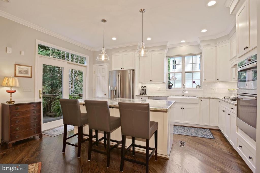 1215 WILD HAWTHORN WAY
