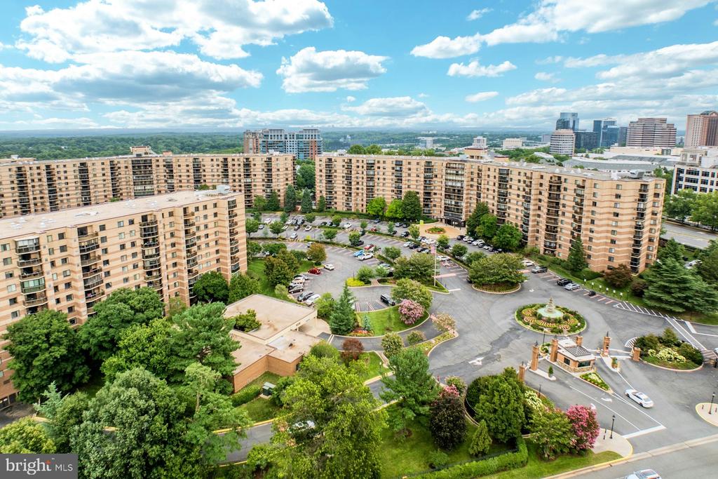 8340 GREENSBORO DRIVE Unit: 225