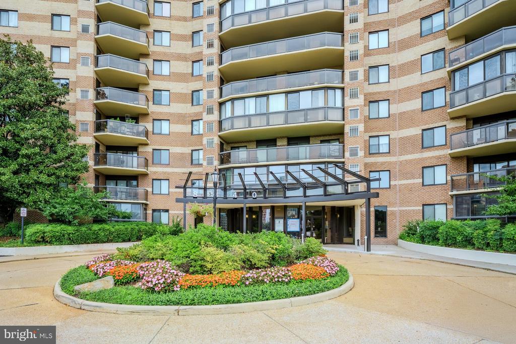 8340 GREENSBORO DRIVE Unit: 225