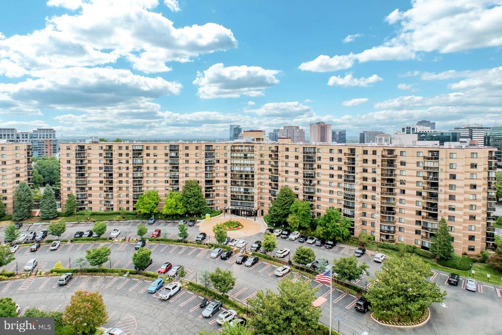 8340 GREENSBORO DRIVE Unit: 225