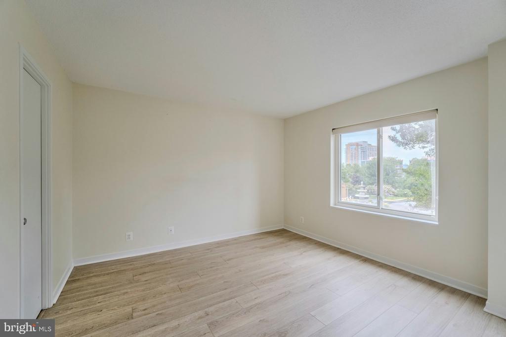 8340 GREENSBORO DRIVE Unit: 225