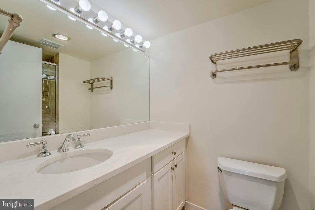 8340 GREENSBORO DRIVE Unit: 225