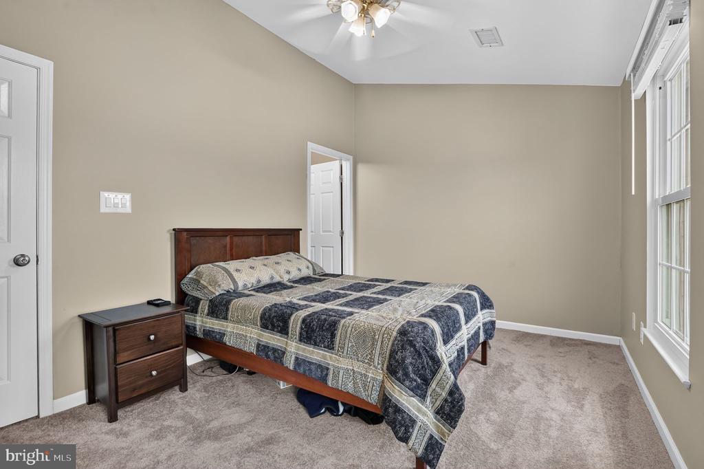6568 OSPREY POINT LANE