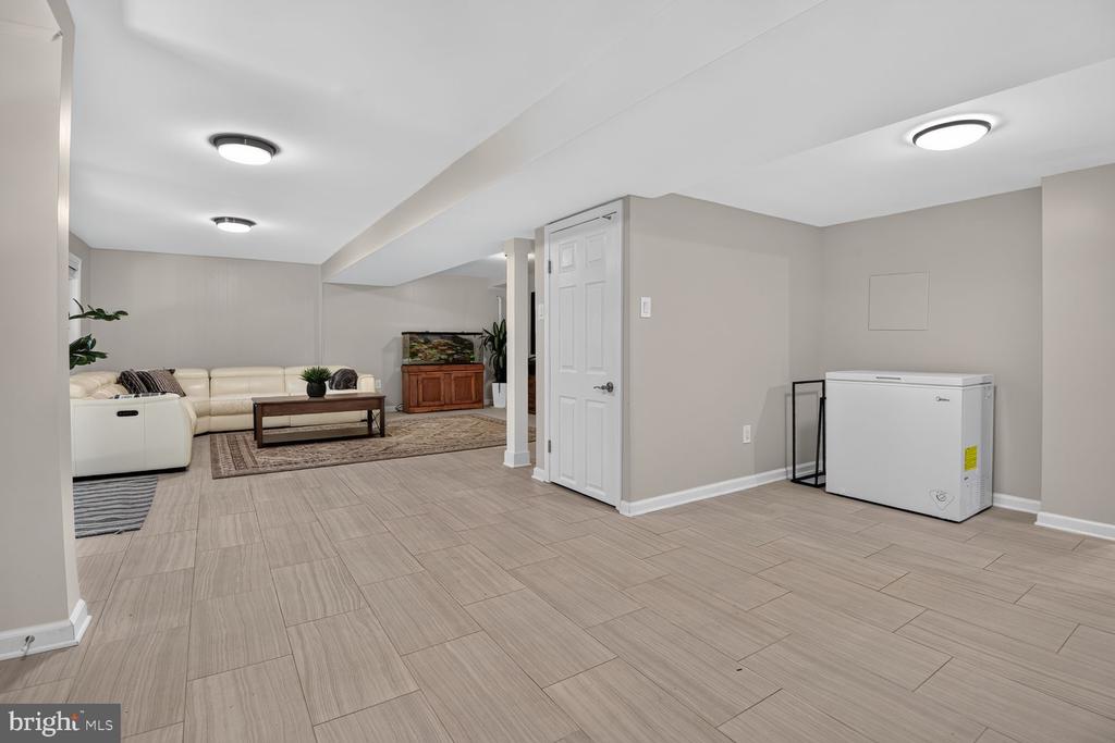 5010 GAINSBOROUGH DRIVE