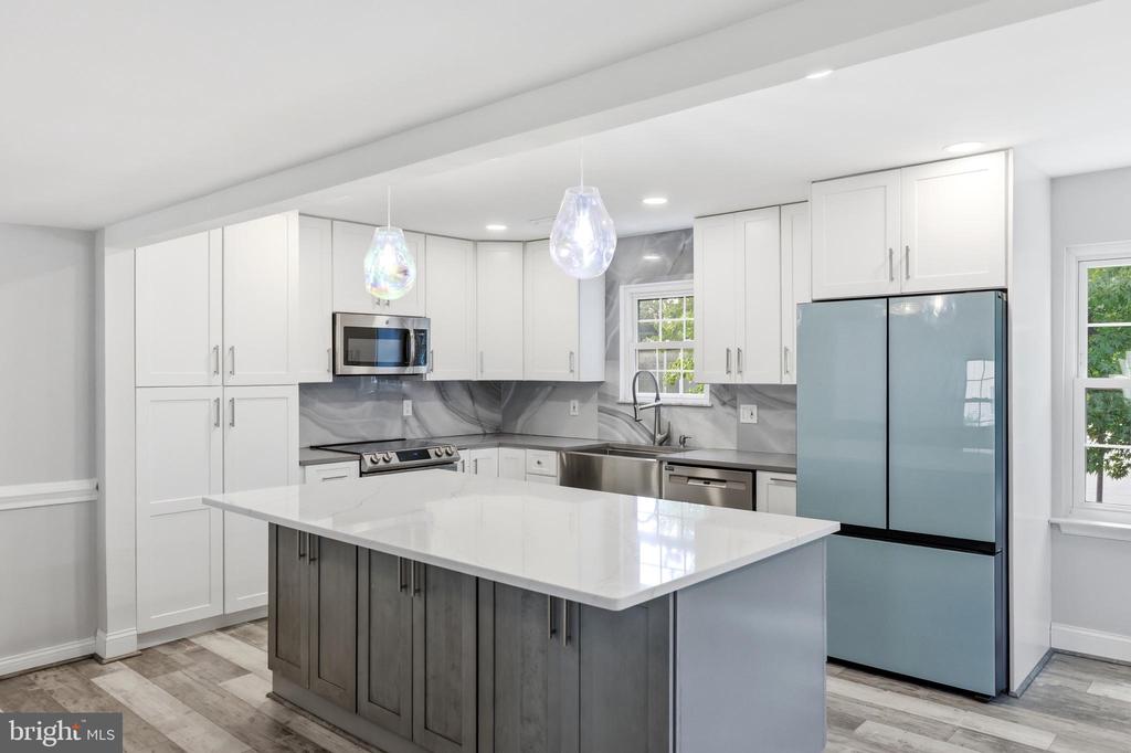 3126 VALENTINO COURT