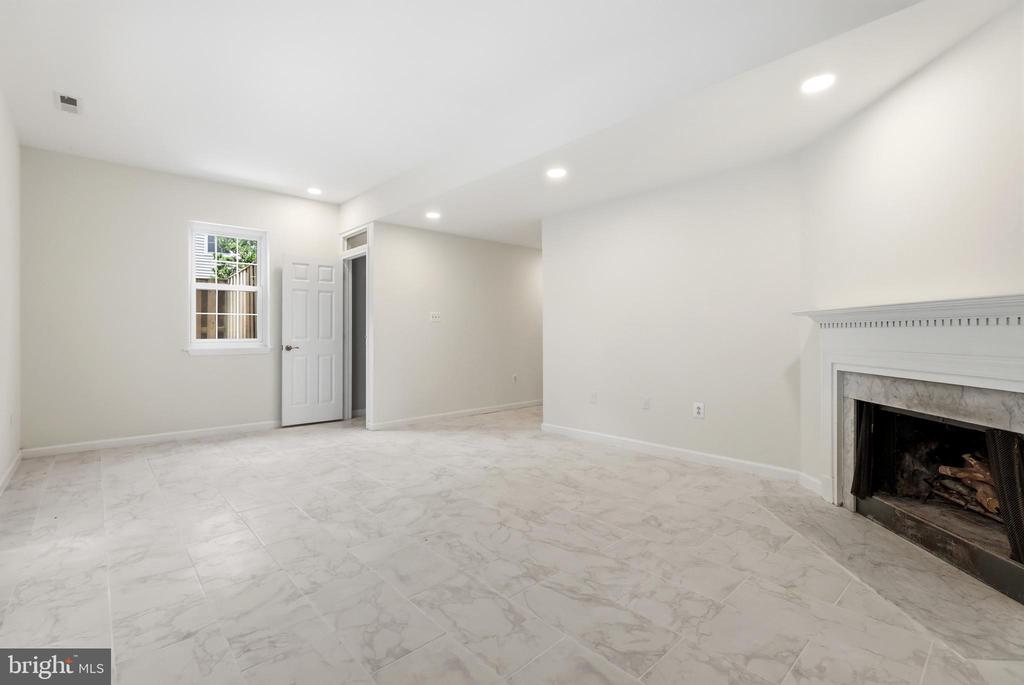 3126 VALENTINO COURT