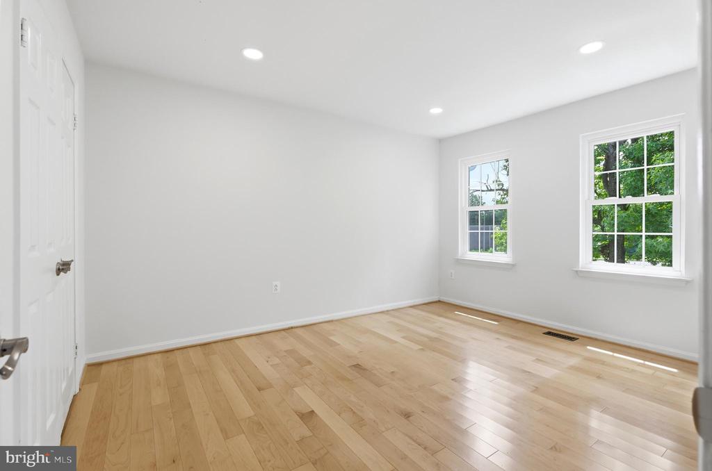 3126 VALENTINO COURT