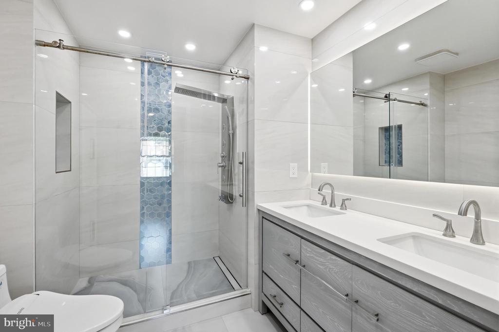 3126 VALENTINO COURT