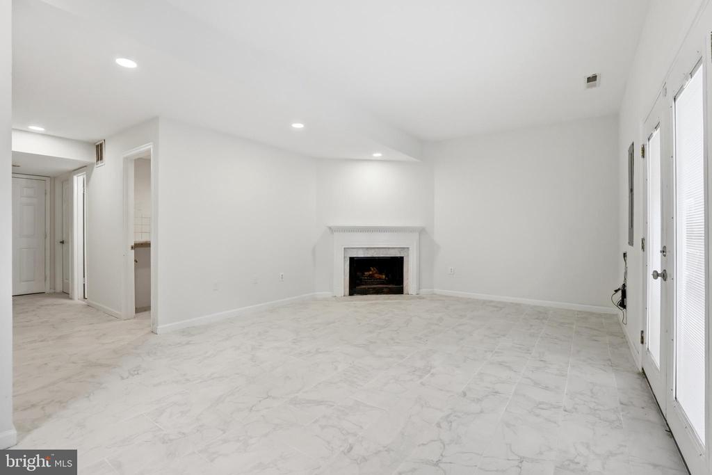 3126 VALENTINO COURT