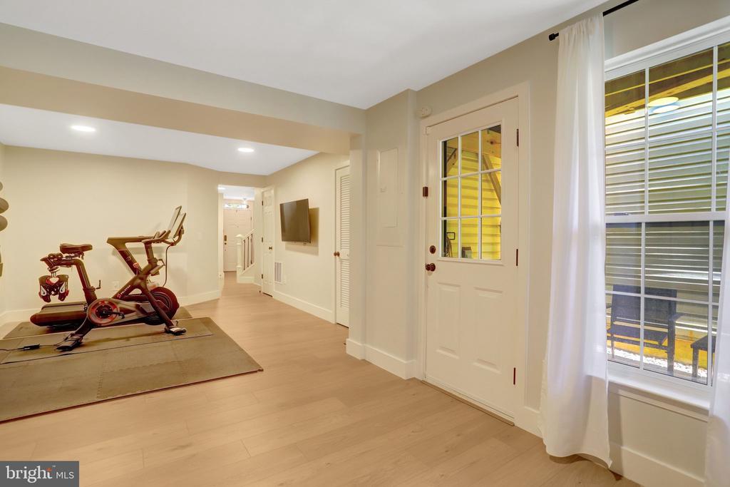 7837 DOGUE INDIAN CIRCLE