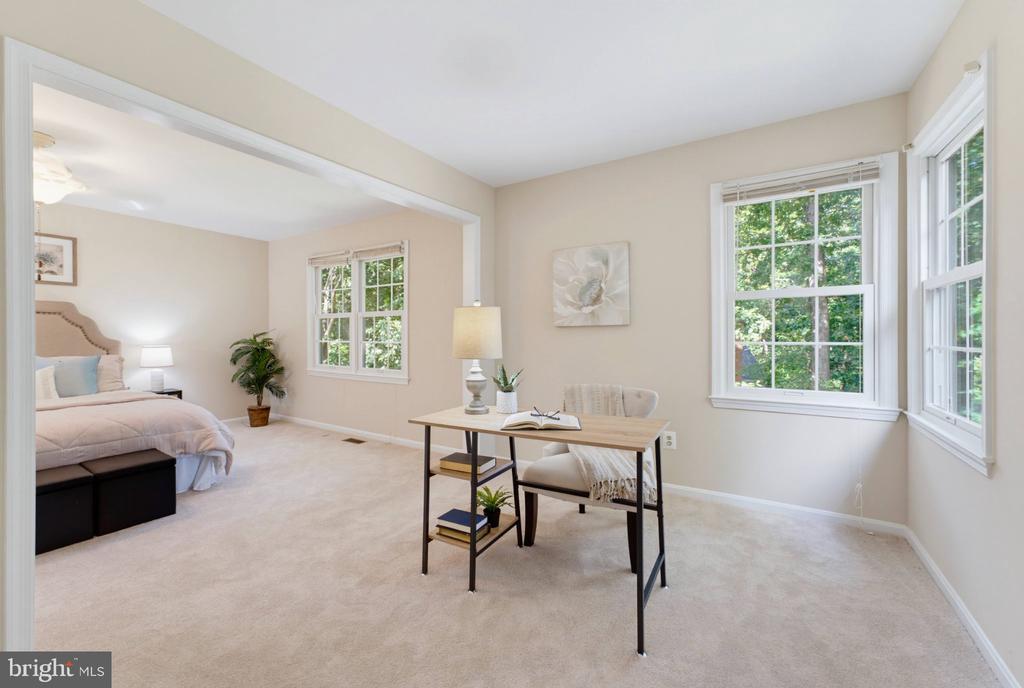 7827 BELLEFLOWER DRIVE