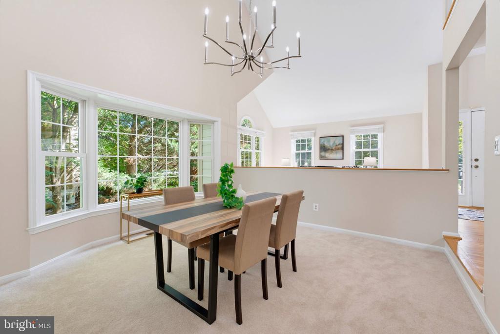 7827 BELLEFLOWER DRIVE