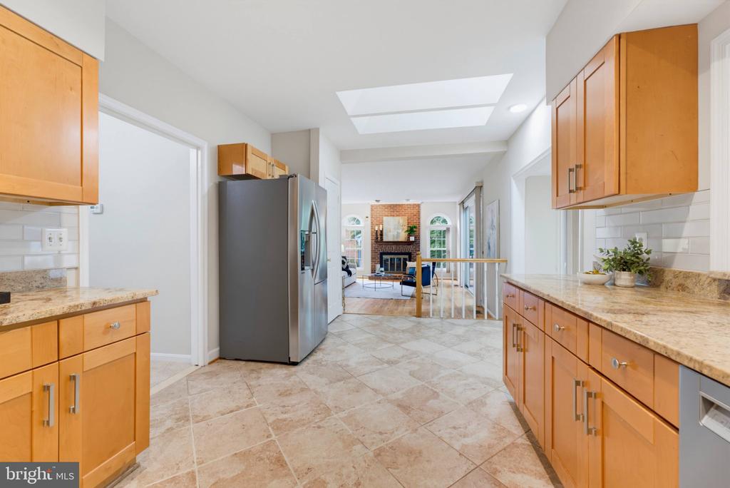 7827 BELLEFLOWER DRIVE