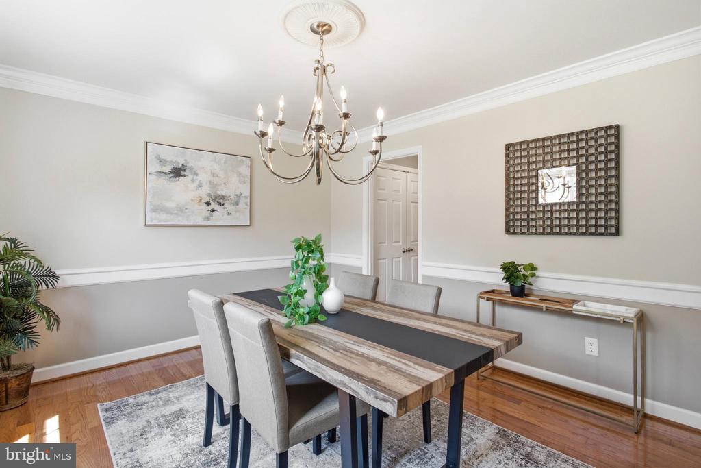 5218 PUMPHREY DRIVE