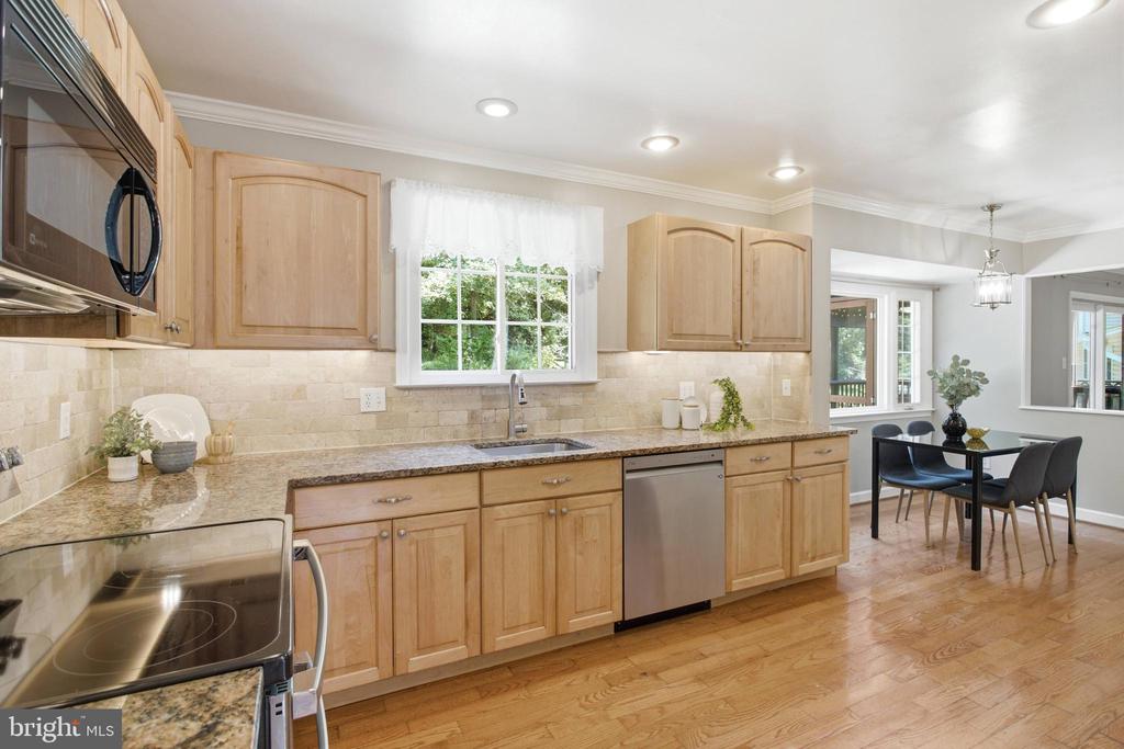 5218 PUMPHREY DRIVE